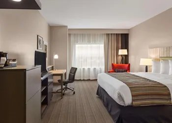 Country Inn & Suites by Radisson, Smithfield-Selma, NC hotel thumbnail 5