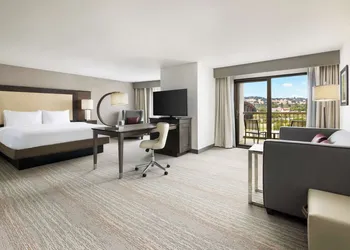 Hampton Inn & Suites Napa hotel thumbnail 6