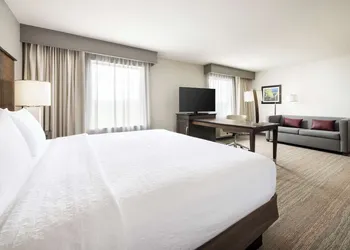Hampton Inn & Suites Napa hotel thumbnail 7