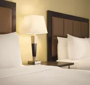Park Inn by Radisson, Calgary Airport North, AB hotel detail image 4