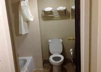 Rodeway Inn Abilene West hotel thumbnail 6