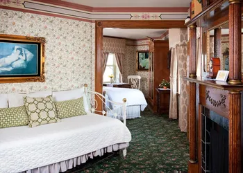 Dorymans Oceanfront Inn hotel thumbnail 7