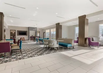 Comfort Inn & Suites hotel thumbnail 3