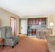 Ramada by Wyndham Flushing Queens hotel detail image 4