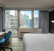 Courtyard New York Manhattan/Times Square West hotel detail image 7