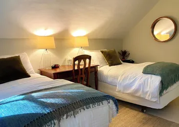 Sea Meadow Inn hotel thumbnail 2