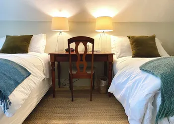 Sea Meadow Inn hotel thumbnail 3
