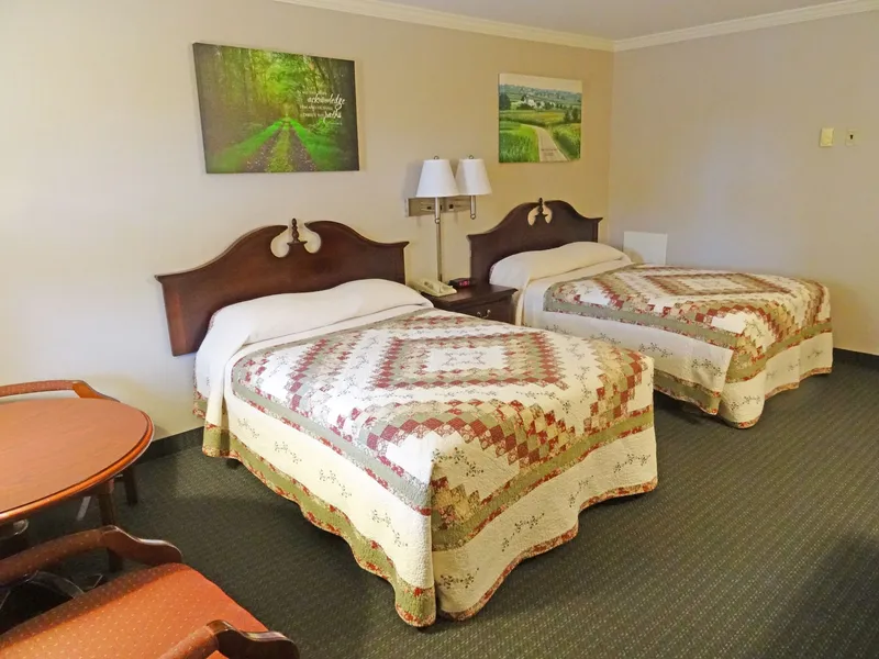 Amish Country Motel hotel detail image 6