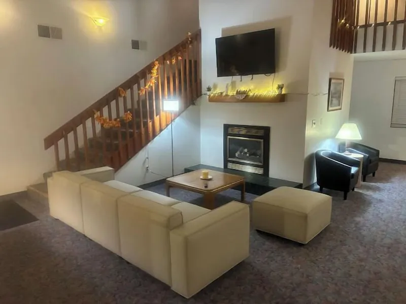 Americas Best Value Inn & Suites Clear Lake hotel detail image 2