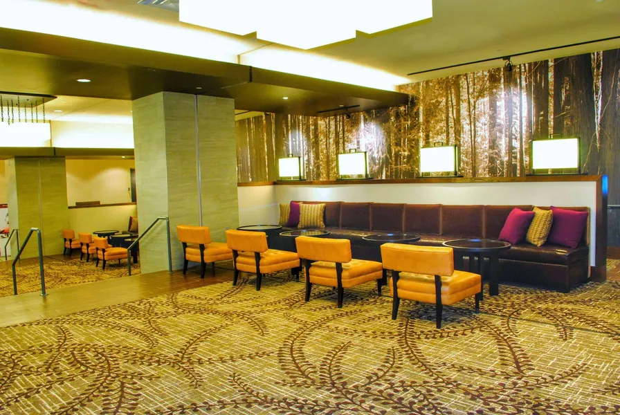 Doubletree By Hilton Reading hotel detail image 6