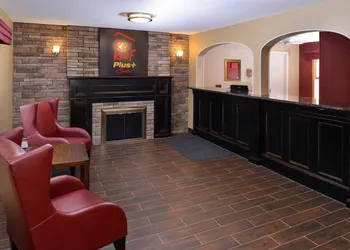 Red Roof Inn PLUS+ & Suites Guilford hotel thumbnail 4