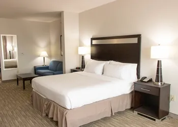 Holiday Inn Express & Suites Temple - Medical Center Area by IHG hotel thumbnail 7