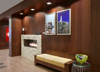 Hampton Inn by Hilton Halifax Downtown hotel thumbnail 4