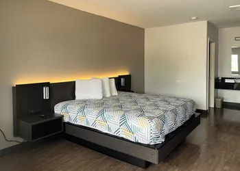 Motel 6 Seguin, TX hotel thumbnail 4