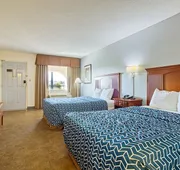 Regency Inn & Suites hotel detail image 4