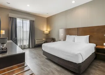 Best Western Plus East Side hotel thumbnail 7