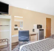 Microtel Inn & Suites By Wyndham Clear Lake hotel detail image 4