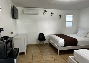 Motel San Diego - In San Diego (Pacific Beach) hotel thumbnail 3