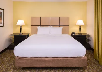 Candlewood Suites Carlsbad South by IHG hotel thumbnail 5