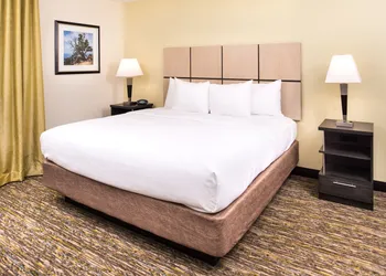 Candlewood Suites Carlsbad South by IHG hotel thumbnail 6