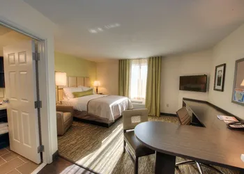 Candlewood Suites Sioux City - Southern Hills by IHG hotel thumbnail 4