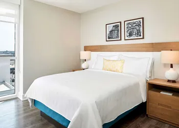 Hilton Grand Vacations Club Ocean Enclave Myrtle Beach hotel thumbnail 6