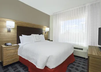 TownePlace Suites New Orleans Harvey/West Bank hotel thumbnail 6