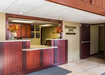 Rodeway Inn hotel thumbnail 6