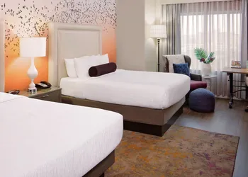 Hotel Indigo Austin Downtown - University by IHG hotel thumbnail 4