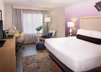 Hotel Indigo Austin Downtown - University by IHG hotel thumbnail 5