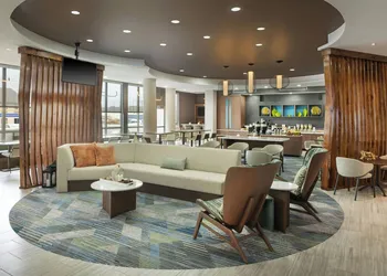 Springhill Suites Wichita Airport hotel thumbnail 7