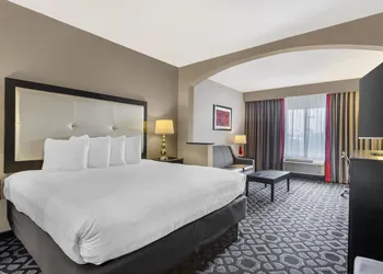 Best Western Plus Laredo Inn & Suites hotel thumbnail 5