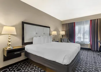Best Western Plus Laredo Inn & Suites hotel thumbnail 7