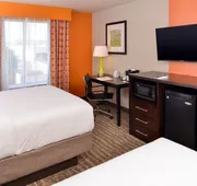 Holiday Inn Express & Suites Houston NW - Tomball Area by IHG hotel detail image 7