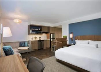 Element Chelmsford hotel thumbnail 5