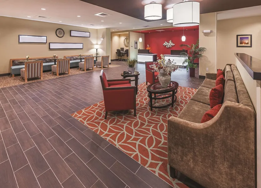 La Quinta Inn & Suites by Wyndham Wichita Falls - MSU Area hotel detail image 2