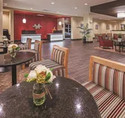 La Quinta Inn & Suites by Wyndham Wichita Falls - MSU Area hotel detail image 3