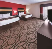 La Quinta Inn & Suites by Wyndham Wichita Falls - MSU Area hotel detail image 7