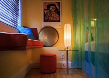 Leaside Manor by The Leaside Group hotel thumbnail 2
