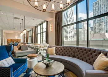 Homewood Suites by Hilton Chicago-Downtown hotel thumbnail 6