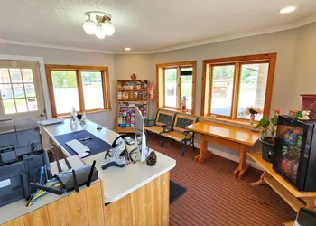 Knights Inn Colonial Fireside Inn hotel thumbnail 2