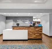 Hampton Inn Omaha/West Dodge Road (Old Mill) hotel detail image 3