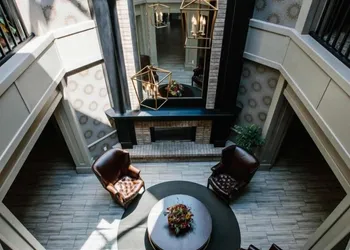 The Geneva Inn hotel thumbnail 2