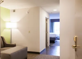 Holiday Inn Express & Suites Sweetwater by IHG hotel thumbnail 5