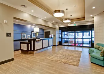 Hampton Inn & Suites by Hilton Saskatoon Airport hotel thumbnail 3