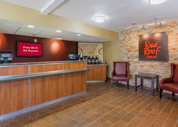 Red Roof Inn Jacksonville Airport hotel thumbnail 3