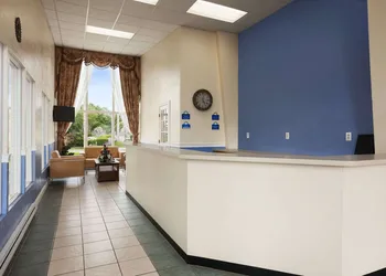 Days Inn by Wyndham West Yarmouth/Hyannis Cape Cod Area hotel thumbnail 2