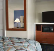 Days Inn by Wyndham West Yarmouth/Hyannis Cape Cod Area hotel detail image 4