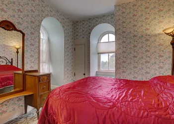 Greystone Manor Bed & Breakfast hotel thumbnail 6