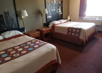 Super 8 by Wyndham Bellingham Airport/Ferndale hotel thumbnail 4